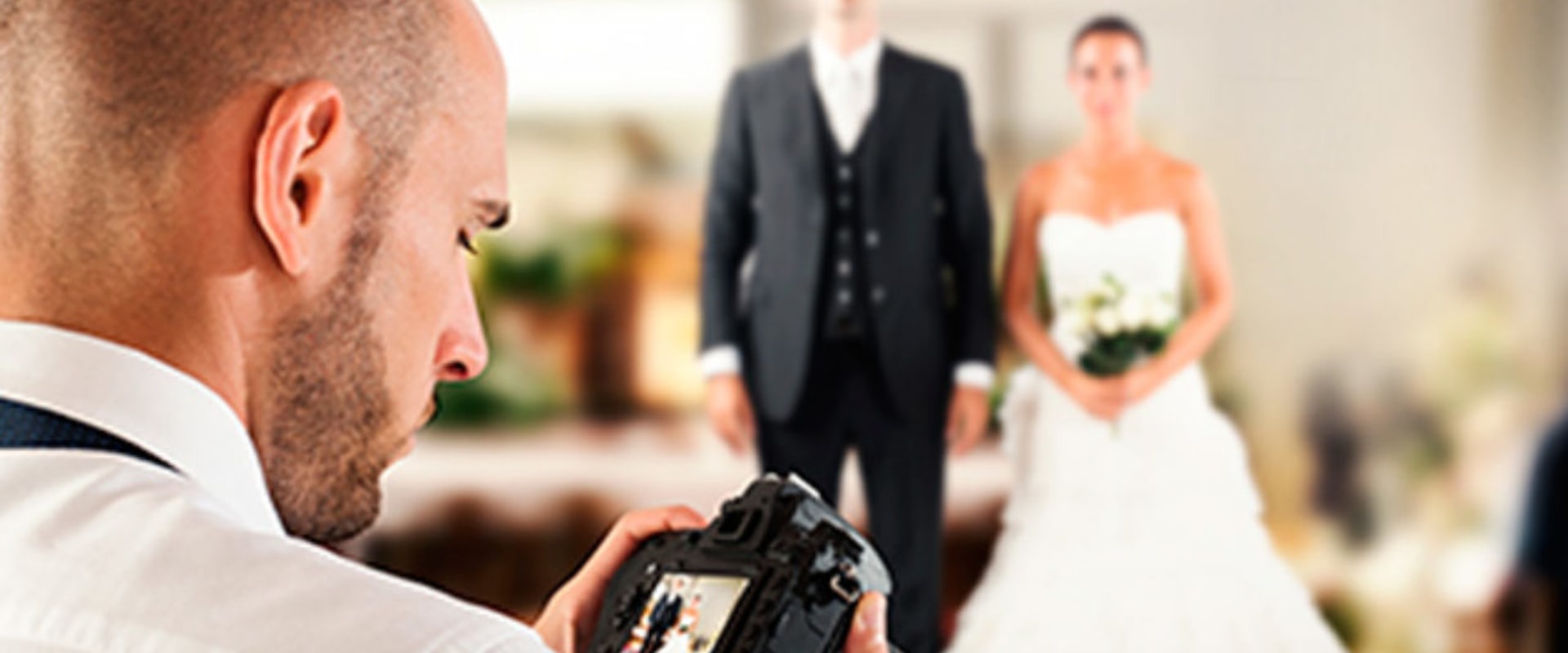 Todo lo que necesita saber sobre la búsqueda y la elección del fotógrafo de bodas adecuado
